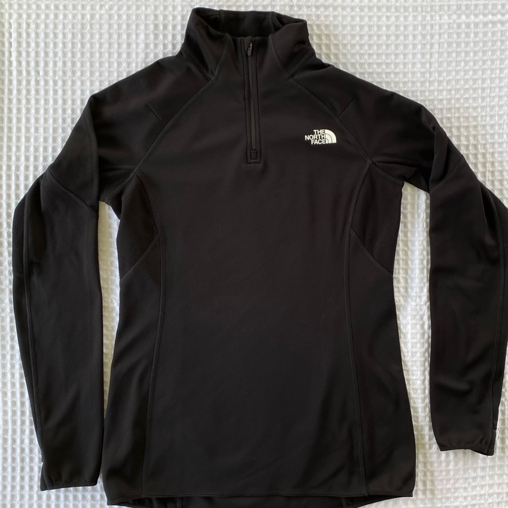 The North Face 1/4 Zip Flashdry Base Layer